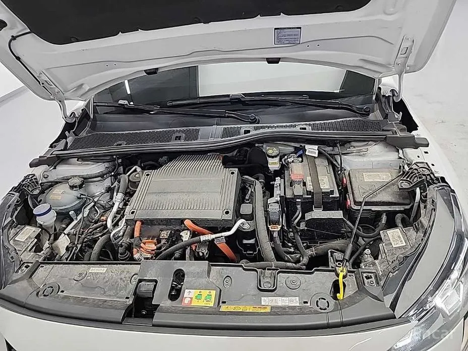 Фото 6 - Peugeot 208