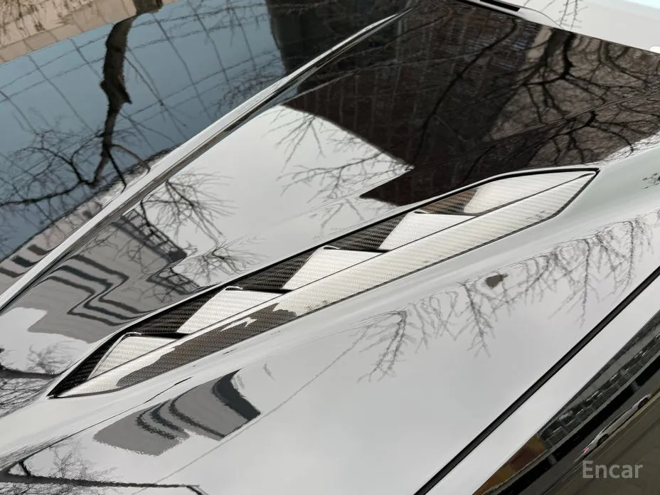 Фото 15 - Lamborghini Urus