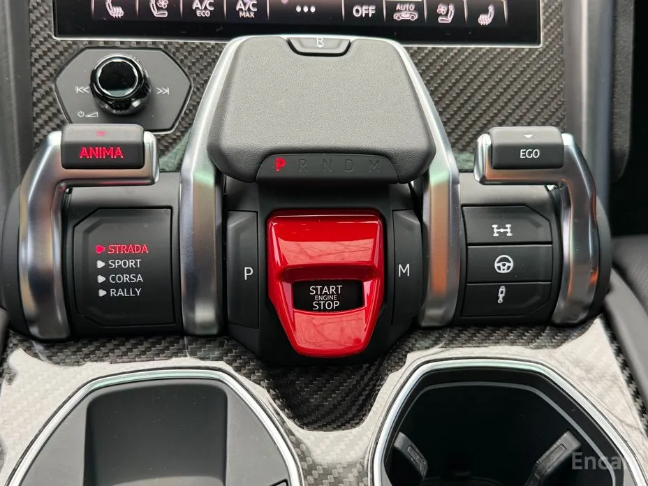 Фото 9 - Lamborghini Urus