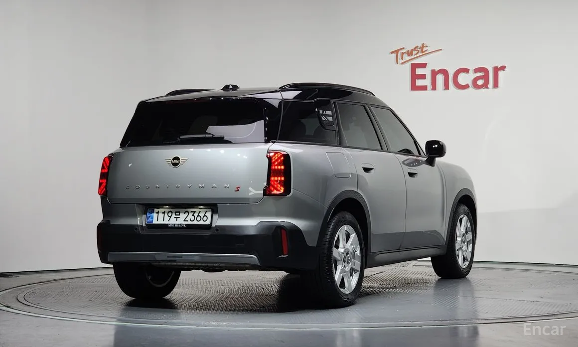 Фото 2 - Mini Countryman