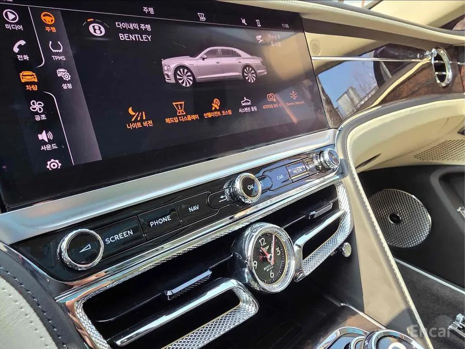 Фото 9 - Bentley Flying Spur