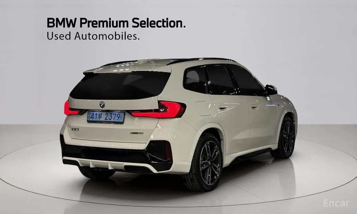 Фото 2 - BMW iX1