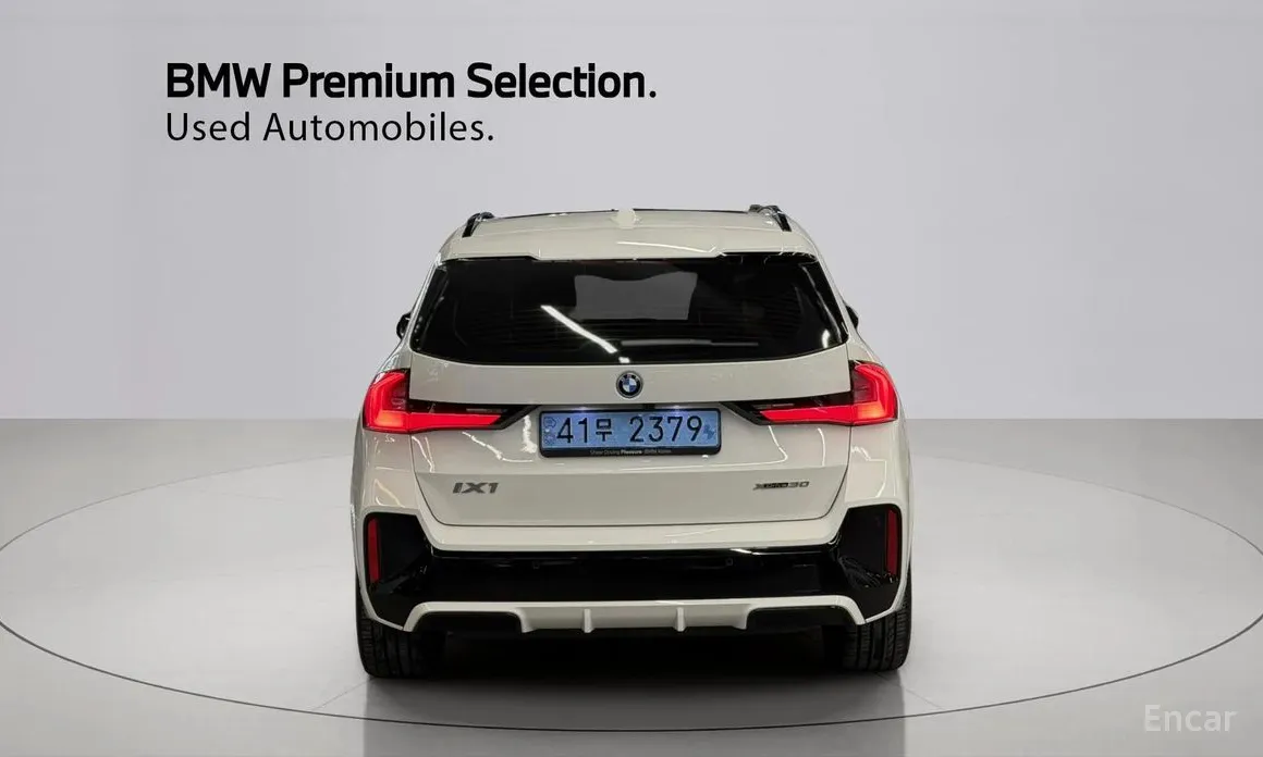 Фото 4 - BMW iX1