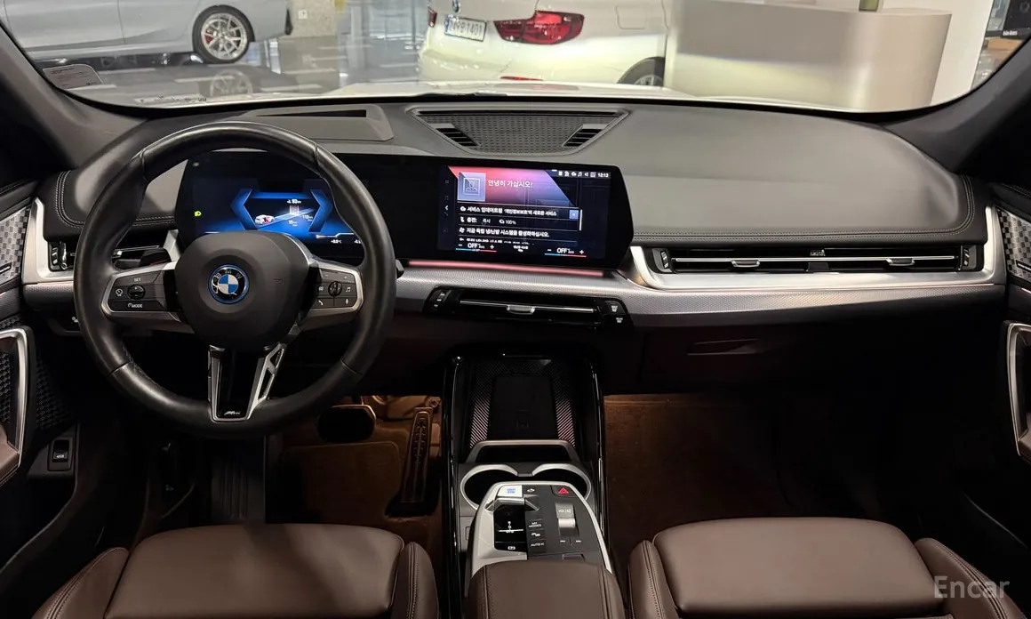 Фото 7 - BMW iX1