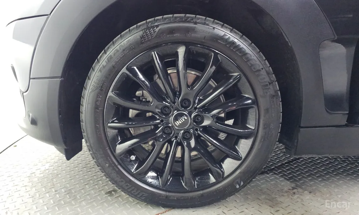 Фото 5 - Mini Clubman