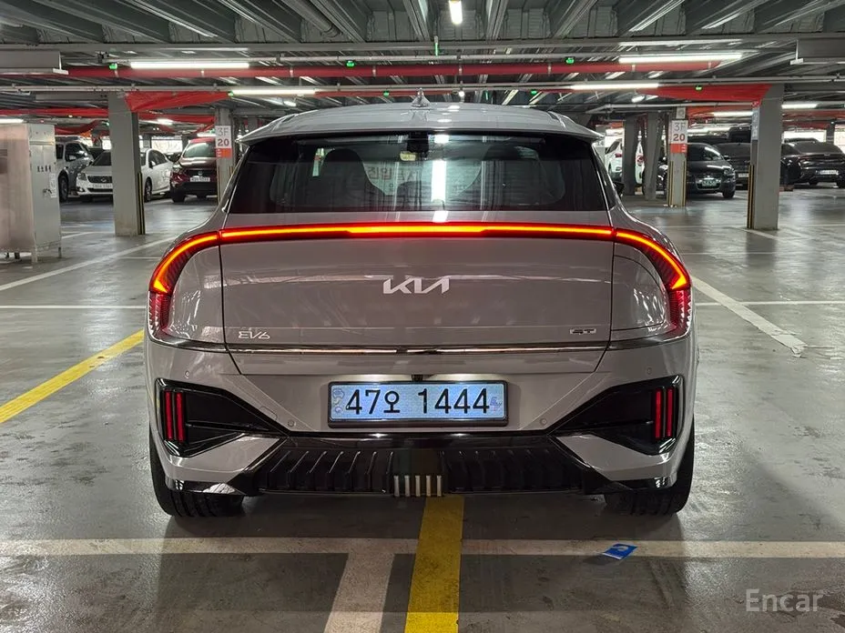 Фото 5 - Kia EV6