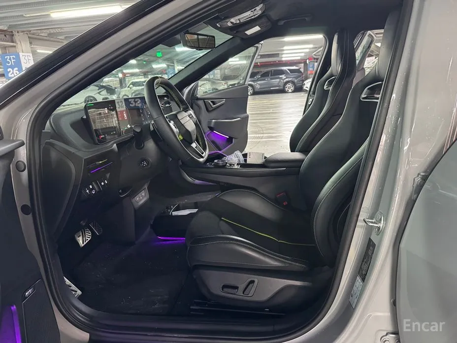 Фото 7 - Kia EV6