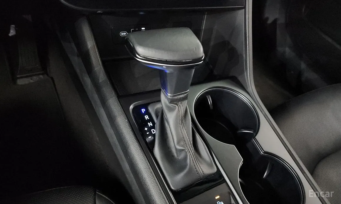 Фото 9 - Hyundai Sonata