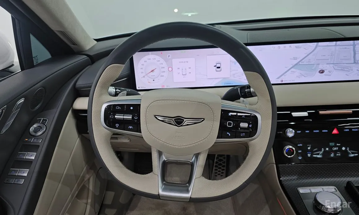 Фото 13 - Genesis G80