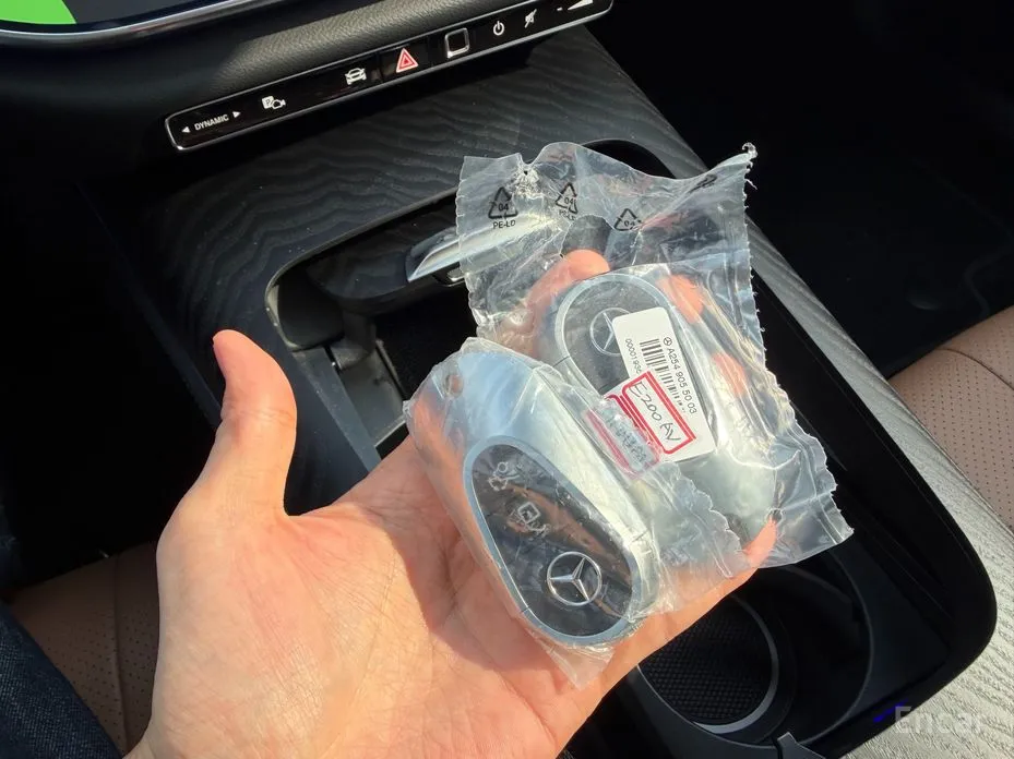 Фото 17 - Mercedes-Benz E-Class