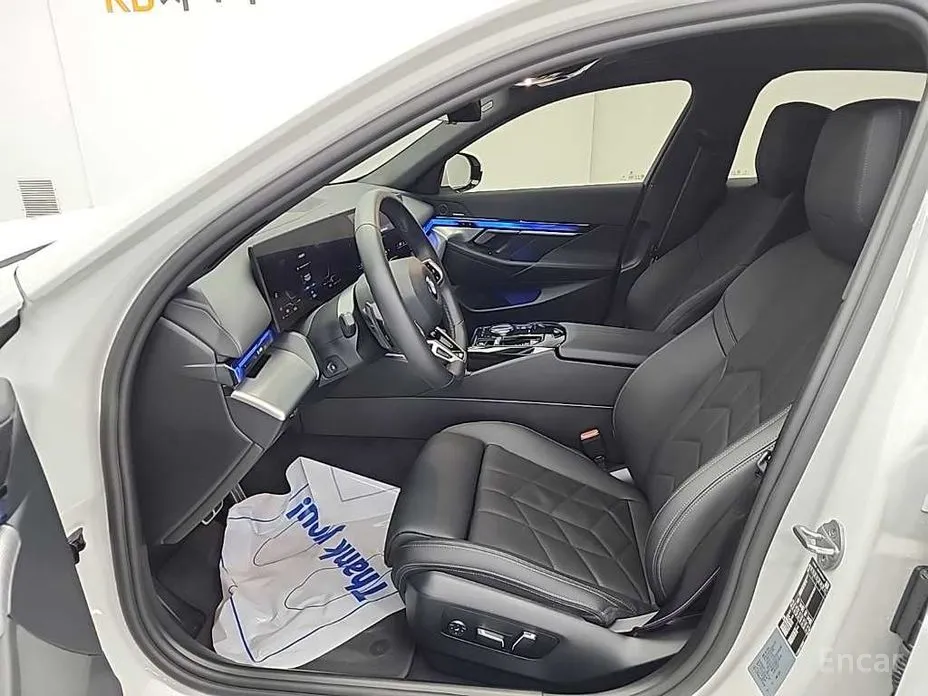 Фото 11 - BMW 5 Series