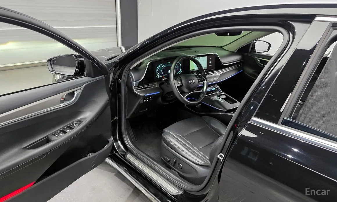 Фото 10 - Hyundai Grandeur