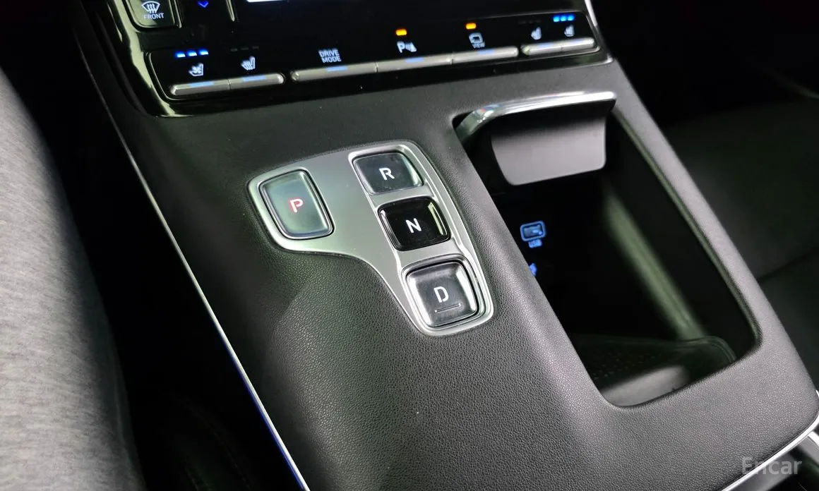 Фото 9 - Hyundai Grandeur