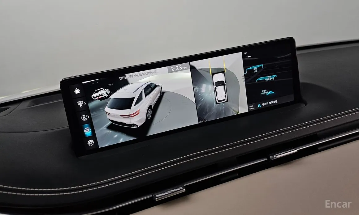 Photo 16 - Genesis GV70