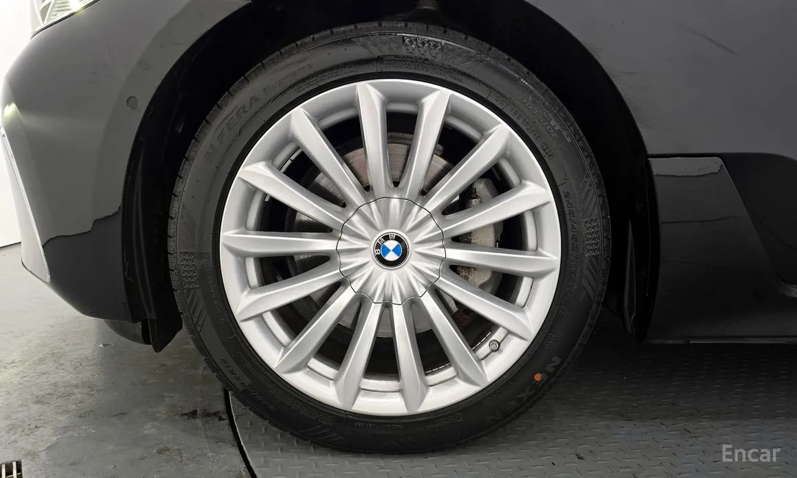 BMW Gran Turismo 2017 630i xDrive Luxury