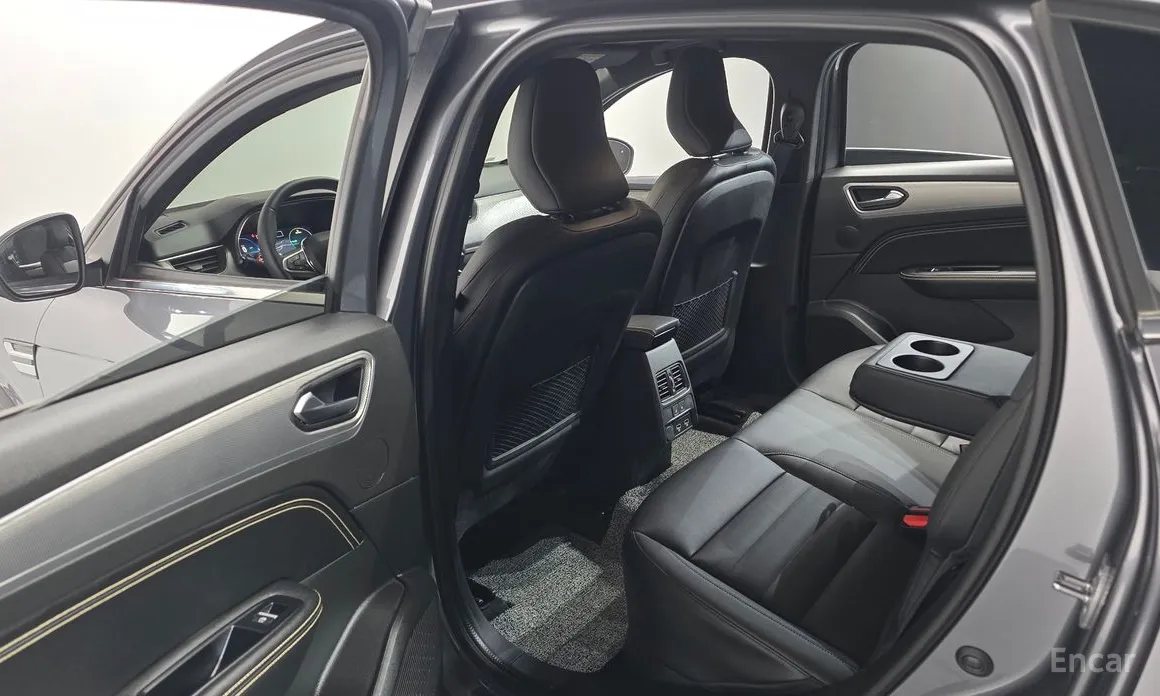 Фото 17 - Renault Arkana