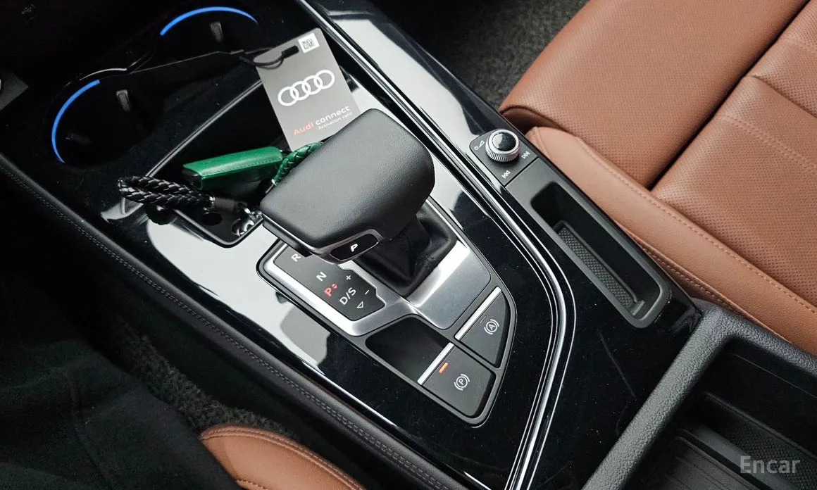 Фото 9 - Audi A4