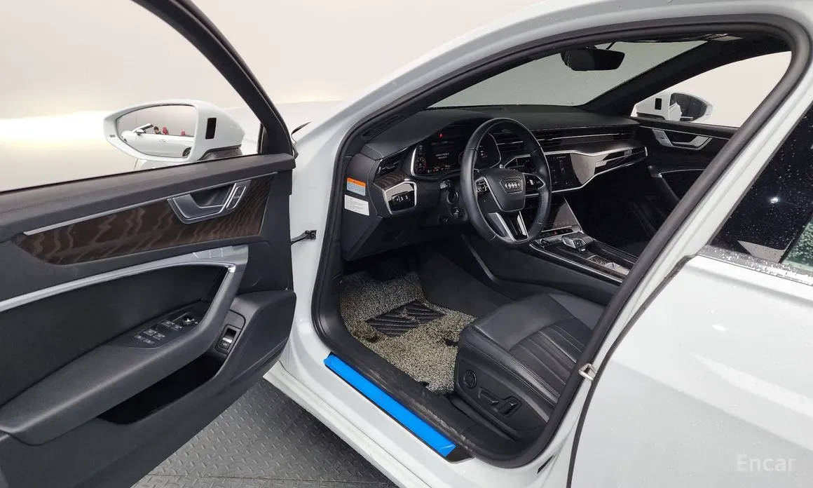 Фото 10 - Audi A6