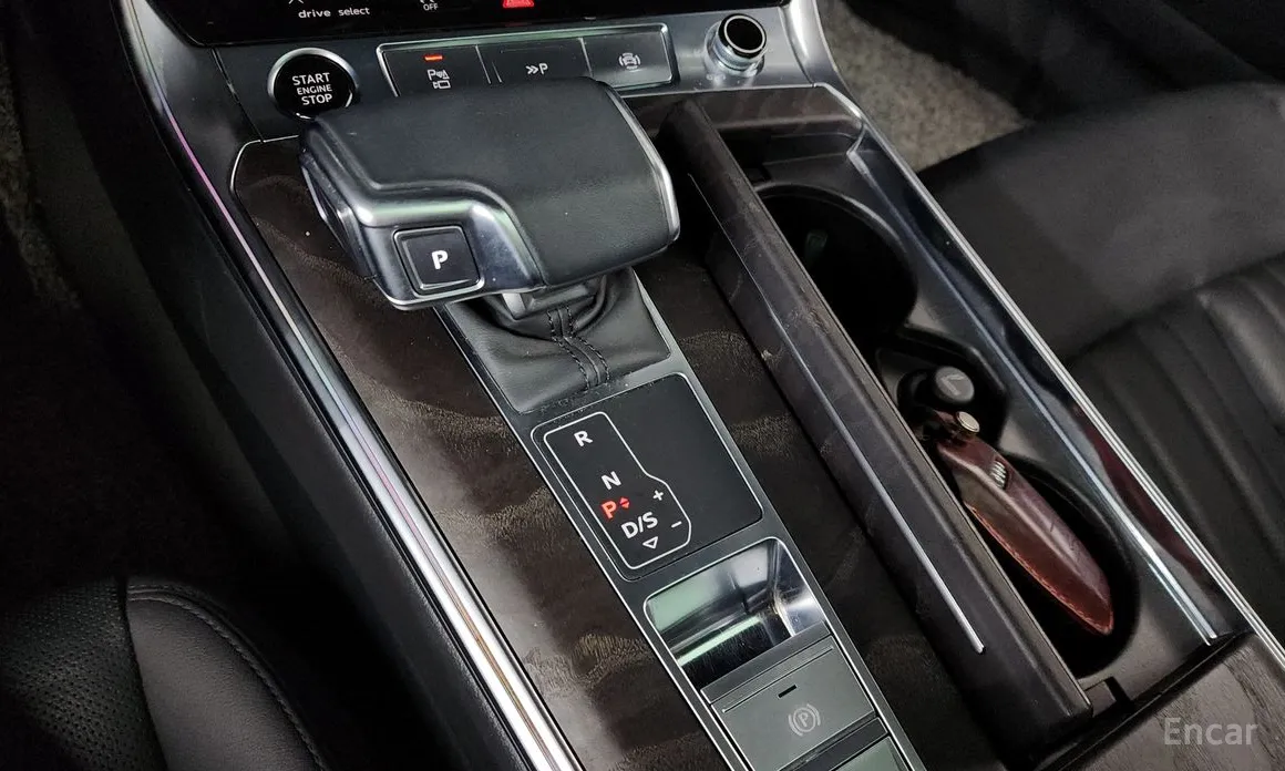 Фото 9 - Audi A6