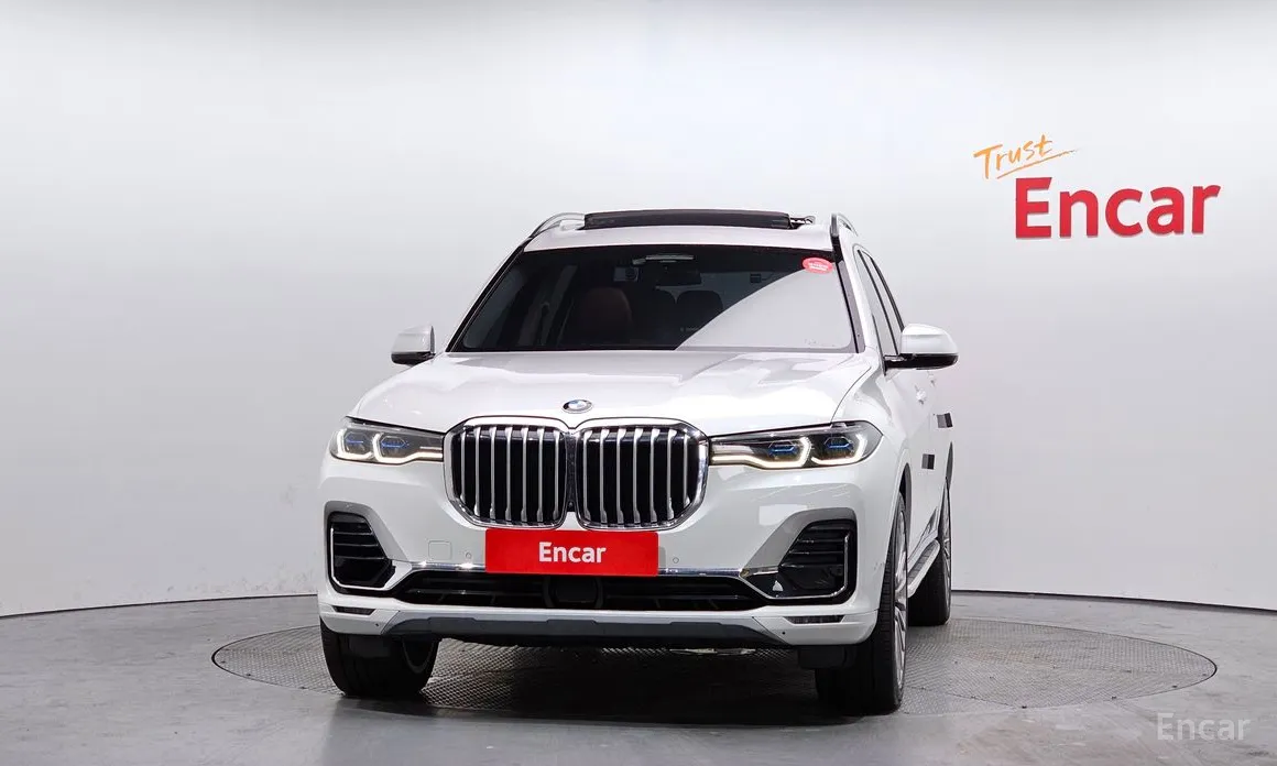 Фото 3 - BMW X7