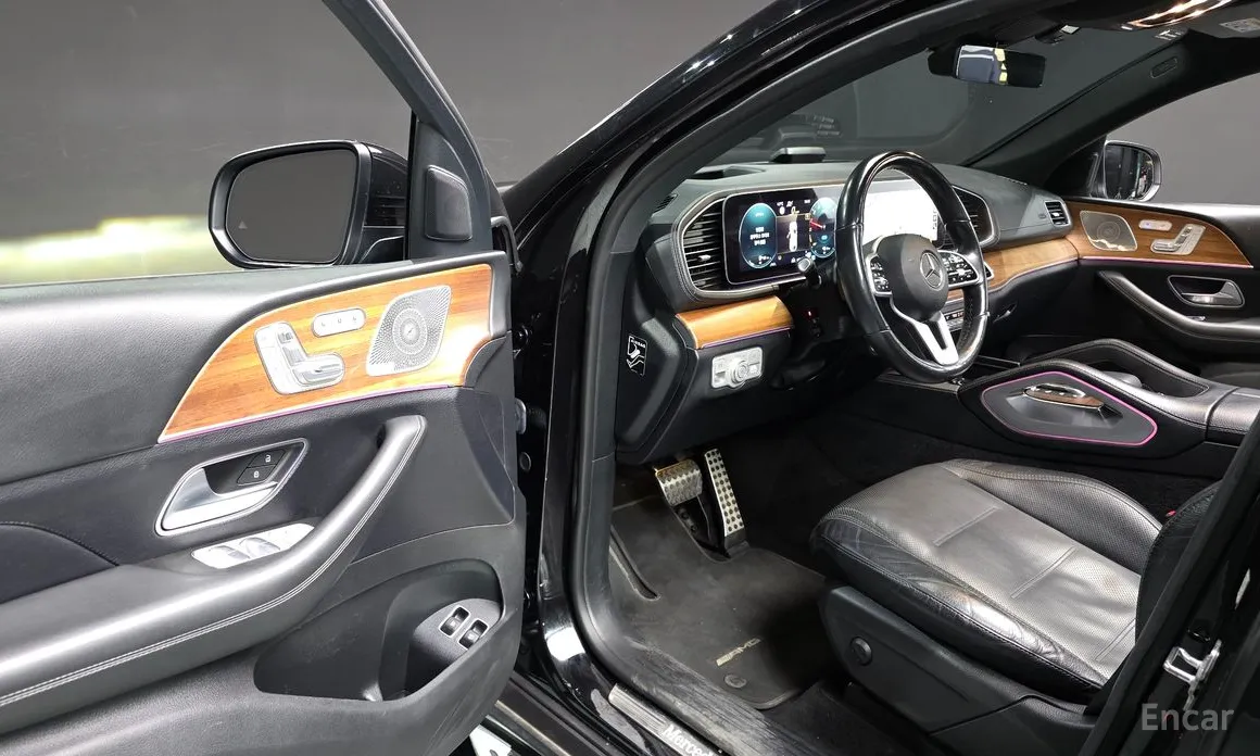 Фото 11 - Mercedes-Benz GLE-Class