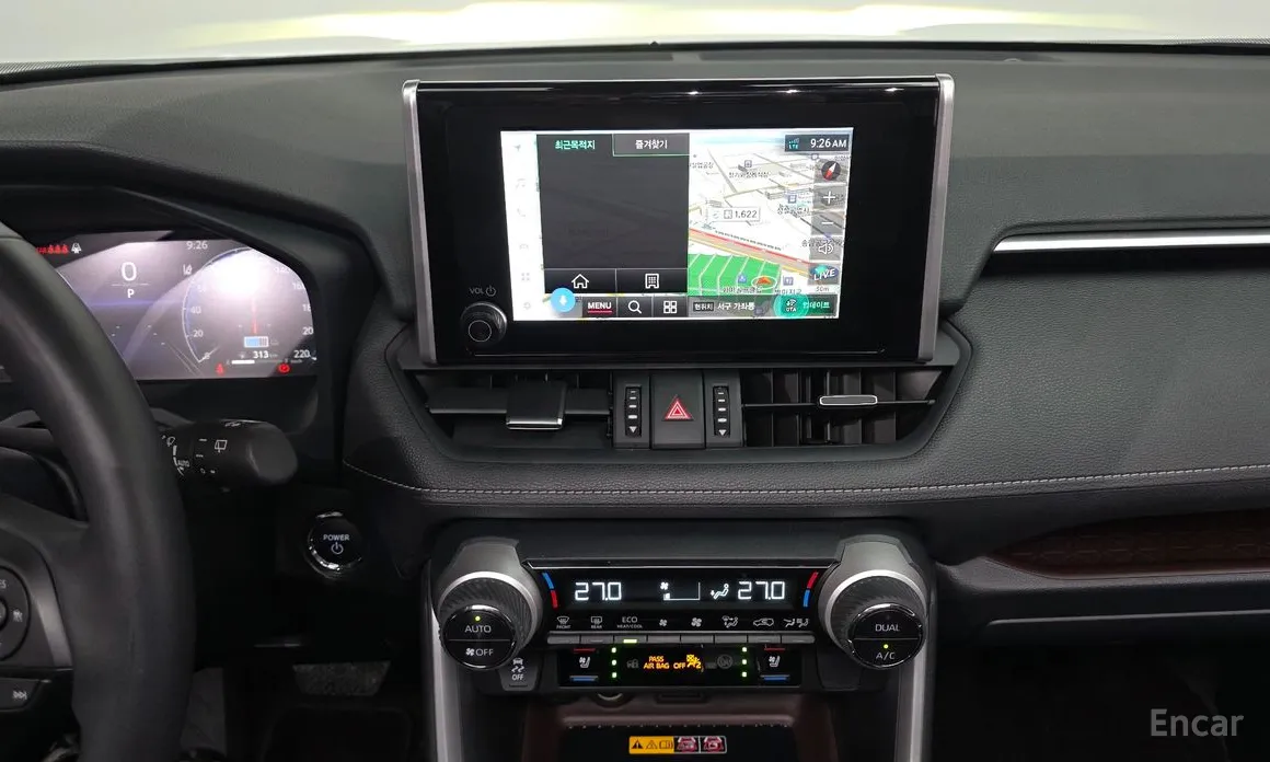 Фото 14 - Toyota RAV4