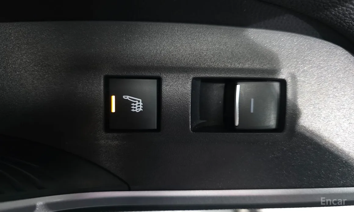 Фото 19 - Toyota RAV4