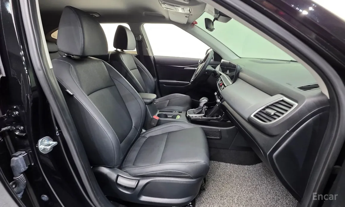 Фото 10 - Kia Seltos