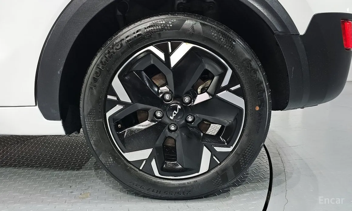 Фото 5 - Kia Niro