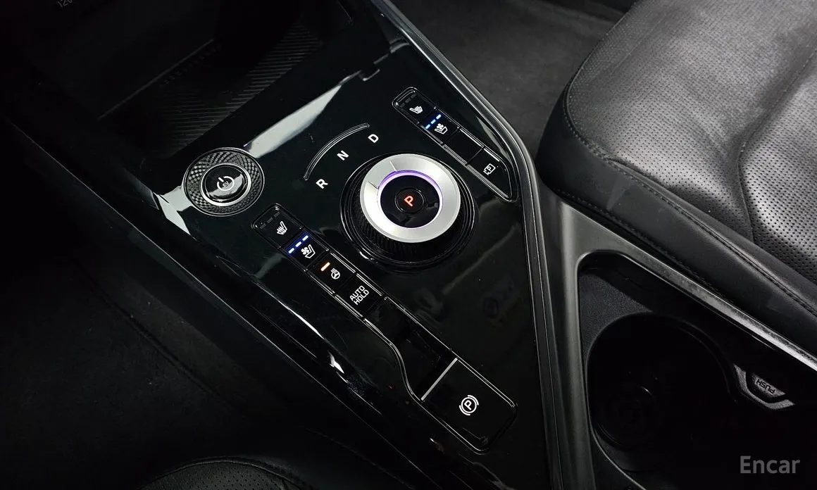 Фото 9 - Kia Niro