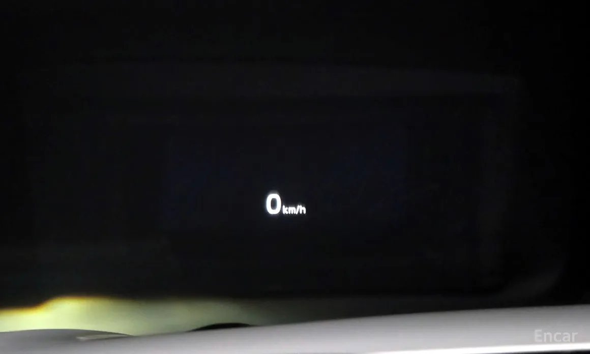 Фото 18 - Kia Stinger