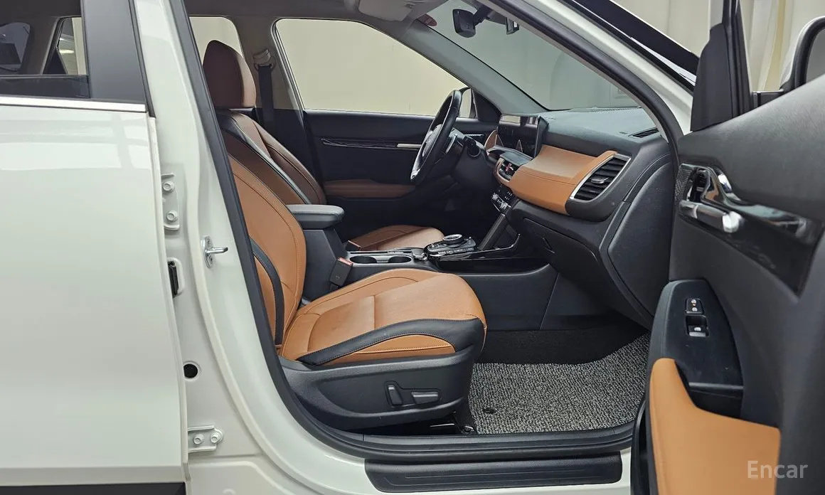 Фото 11 - Kia Seltos