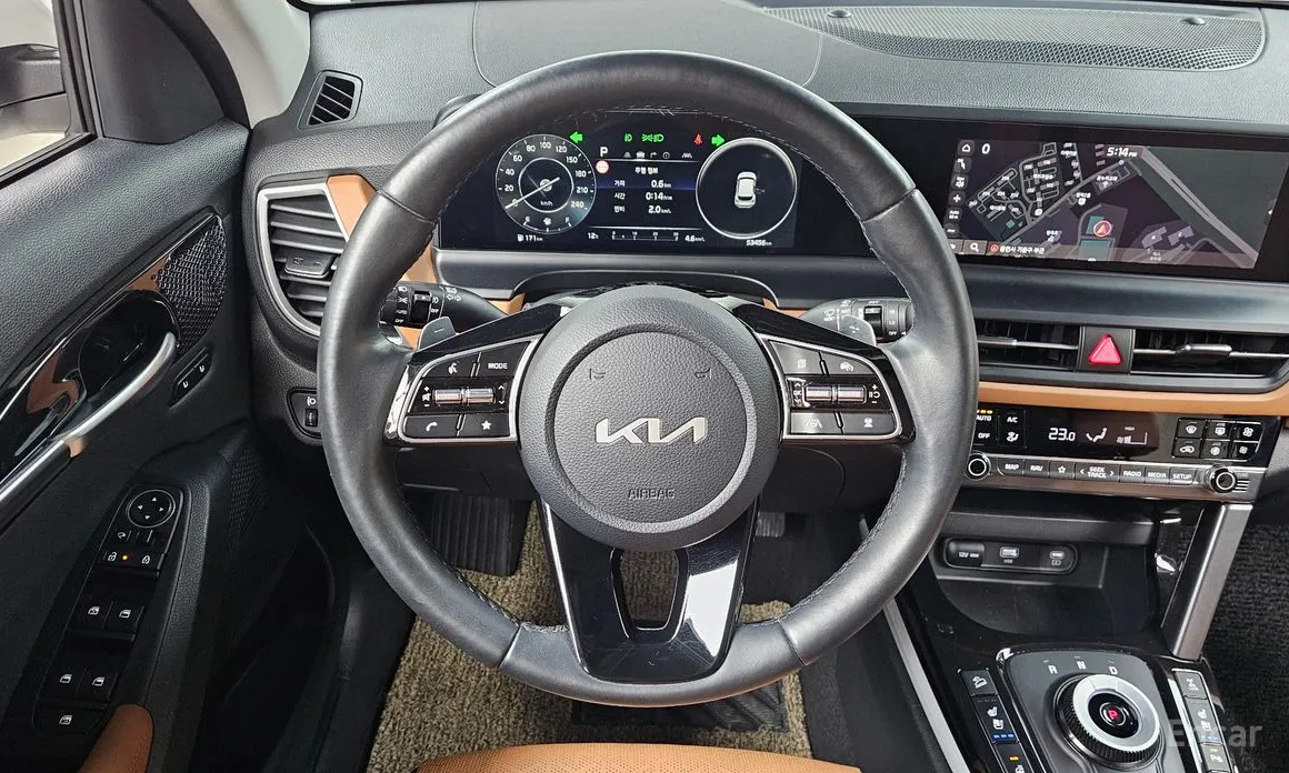 Фото 13 - Kia Seltos