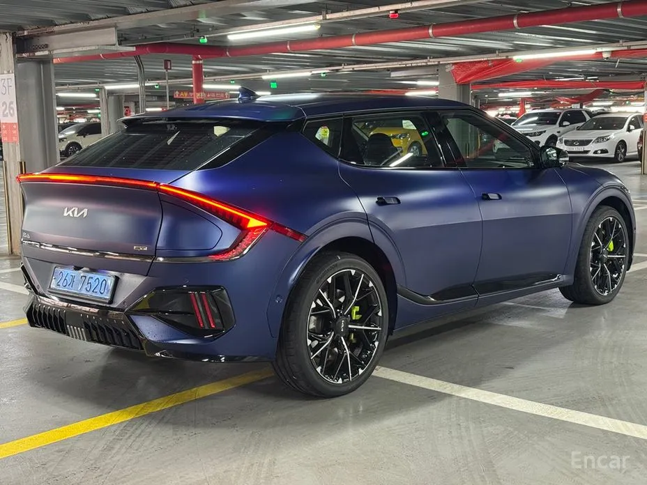 Фото 4 - Kia EV6