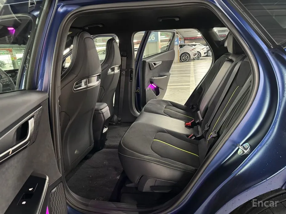 Фото 8 - Kia EV6