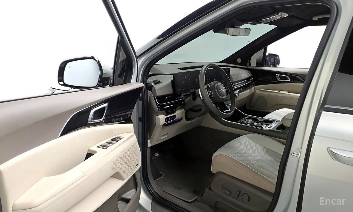 Фото 10 - Kia Carnival