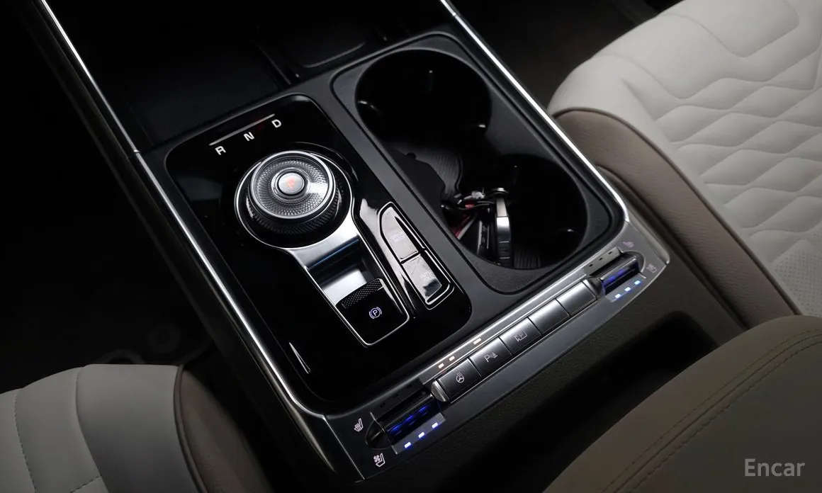 Фото 9 - Kia Carnival