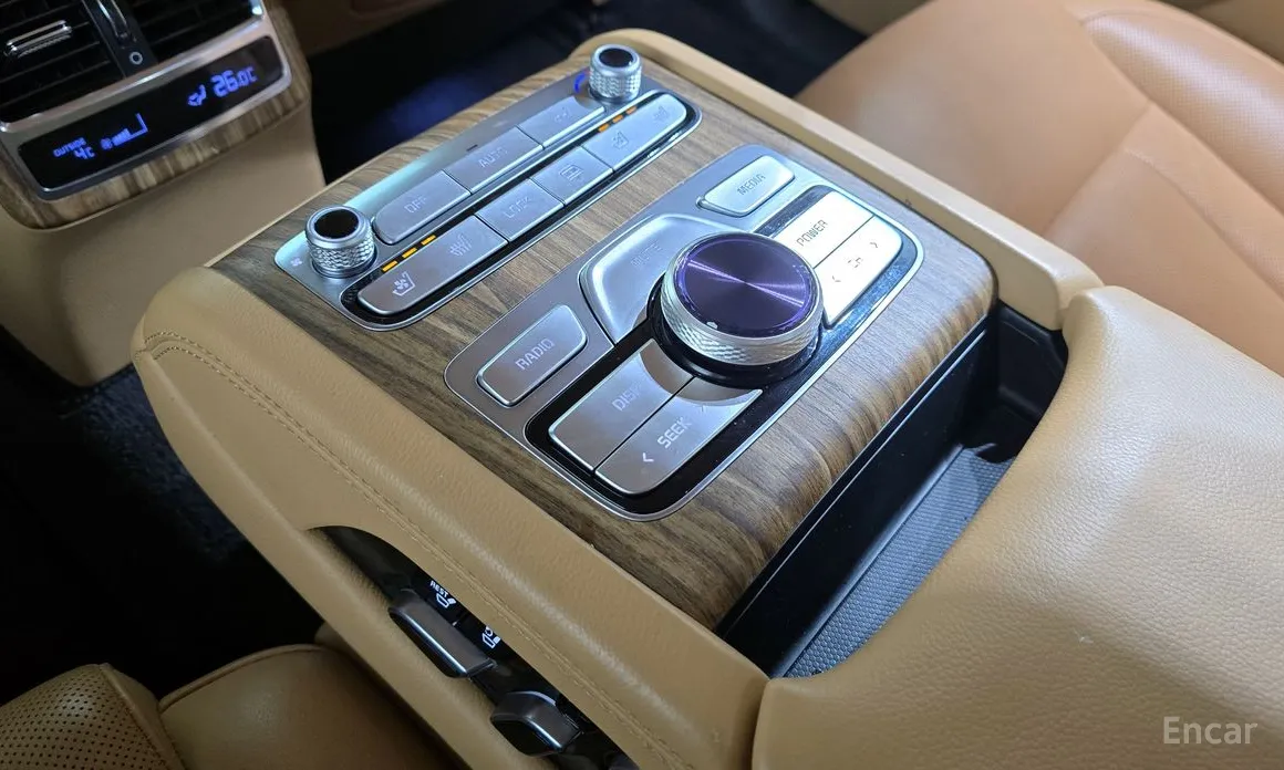 Фото 19 - Kia K9