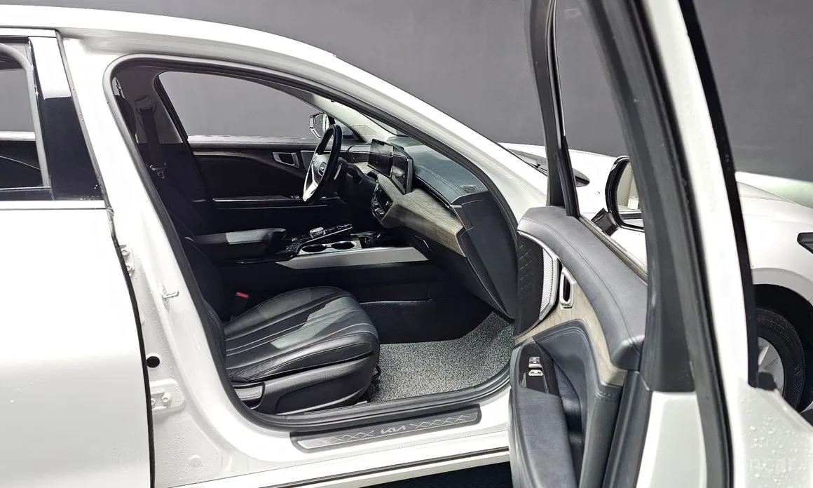Фото 11 - Kia K8