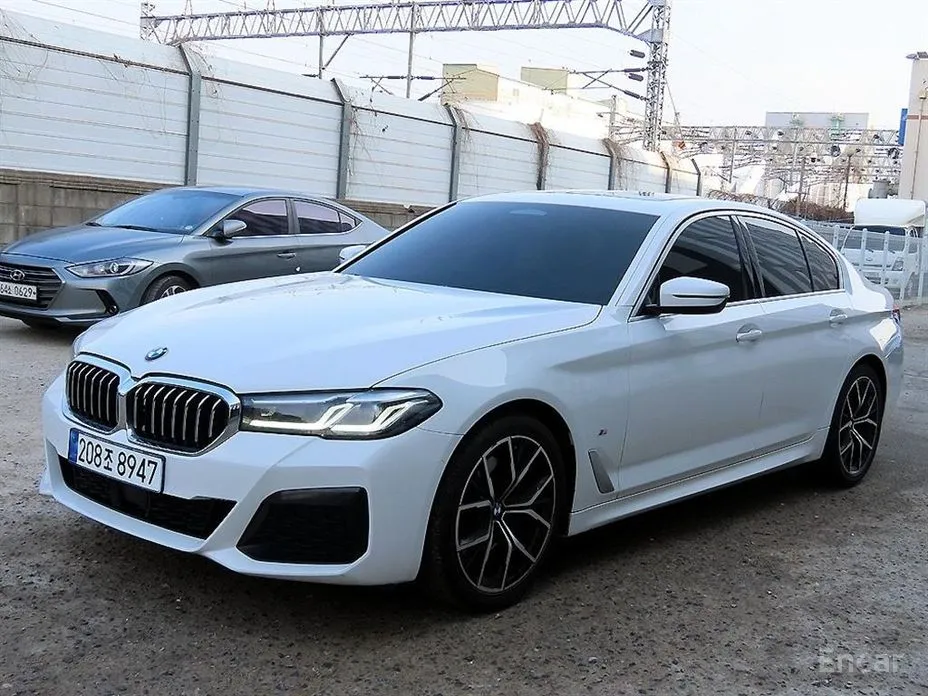 Фото 2 - BMW 5 Series