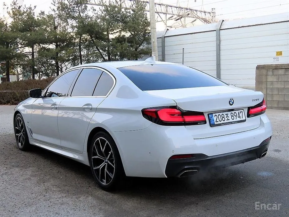 Фото 3 - BMW 5 Series