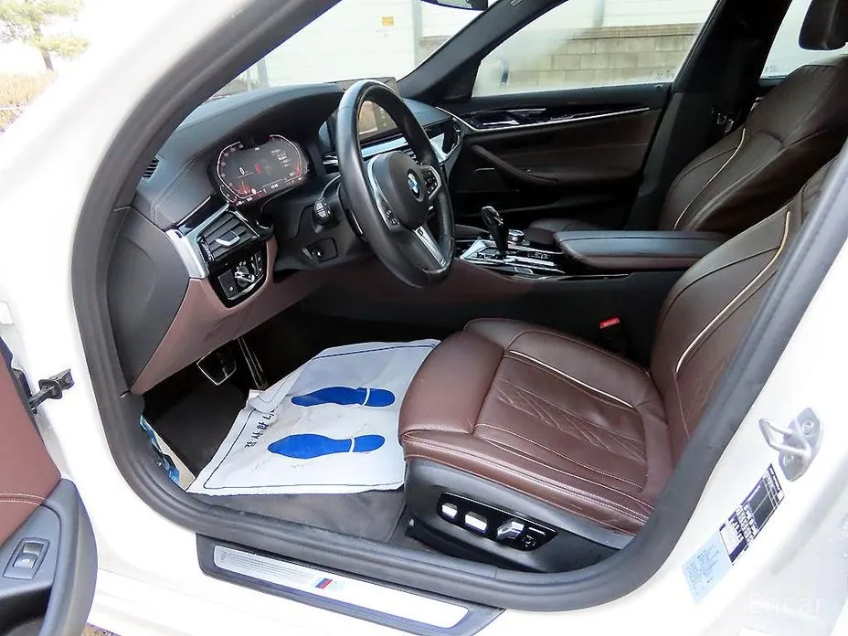 Фото 5 - BMW 5 Series