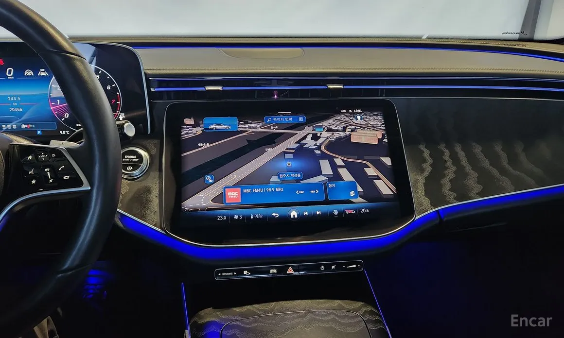 Фото 16 - Mercedes-Benz E-Class