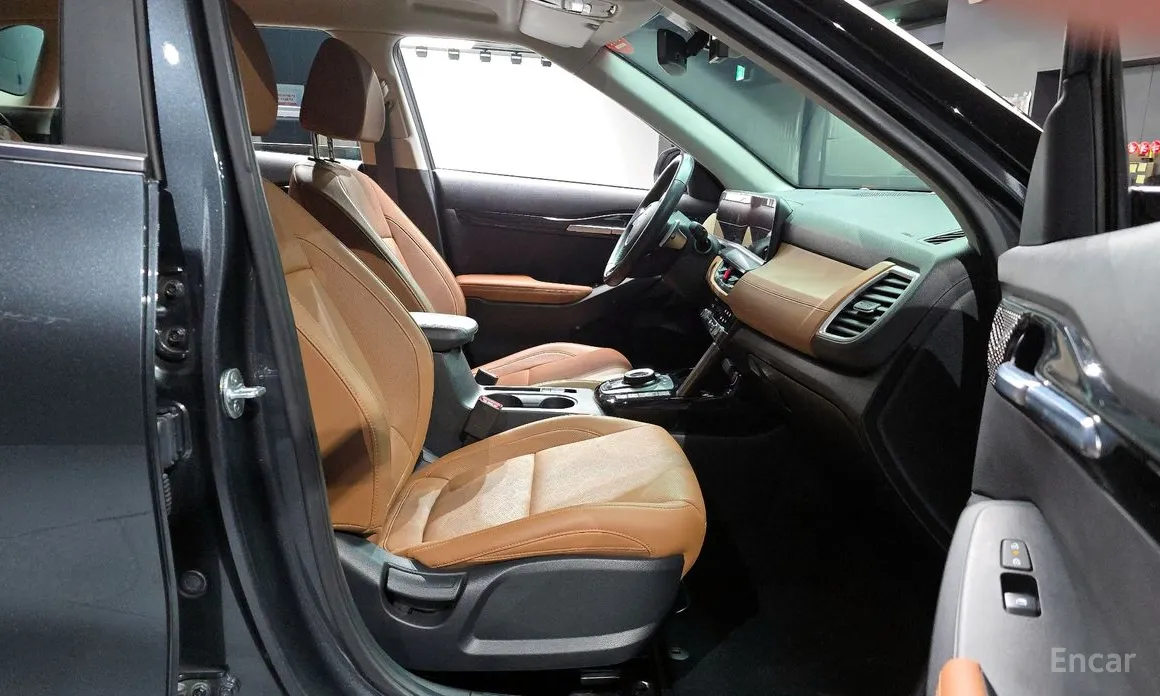 Фото 11 - Kia Seltos