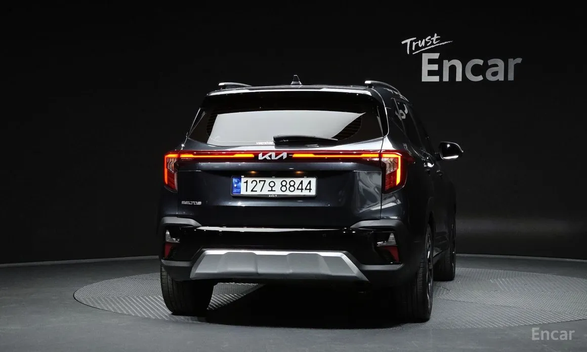 Фото 4 - Kia Seltos