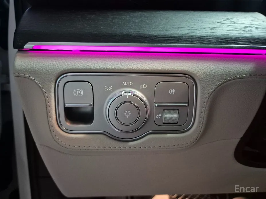 Фото 12 - Mercedes-Benz GLE-Class