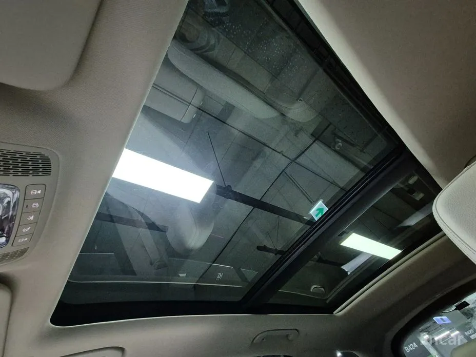 Фото 17 - Mercedes-Benz GLE-Class