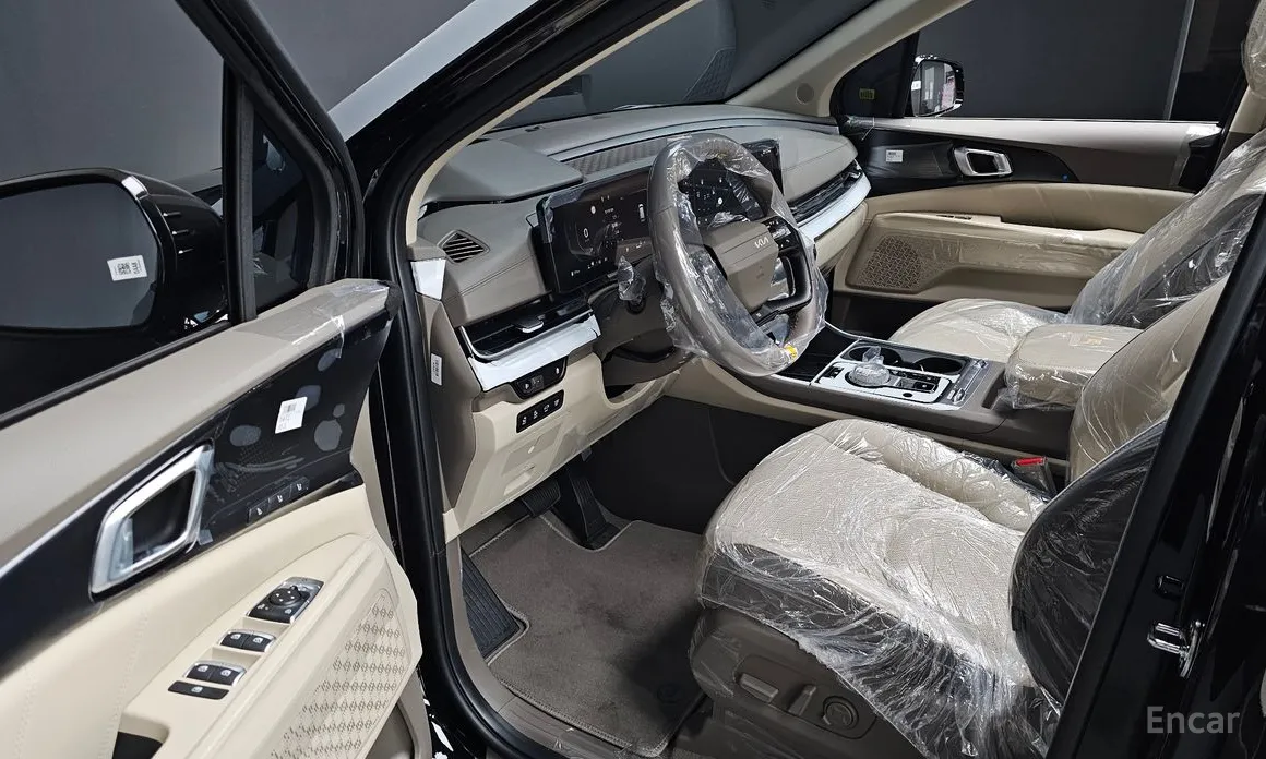 Фото 11 - Kia Carnival