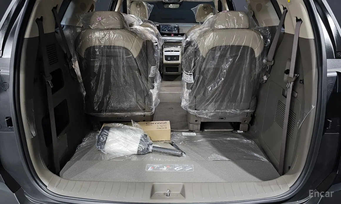 Фото 20 - Kia Carnival