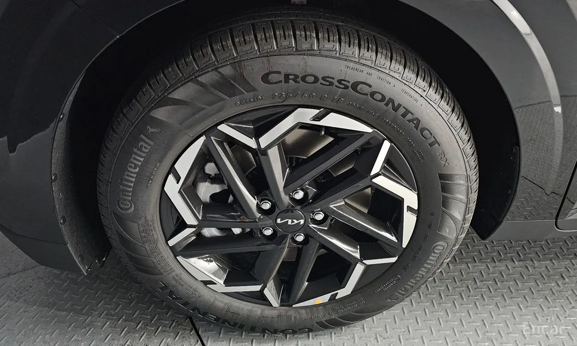 Фото 5 - Kia Carnival